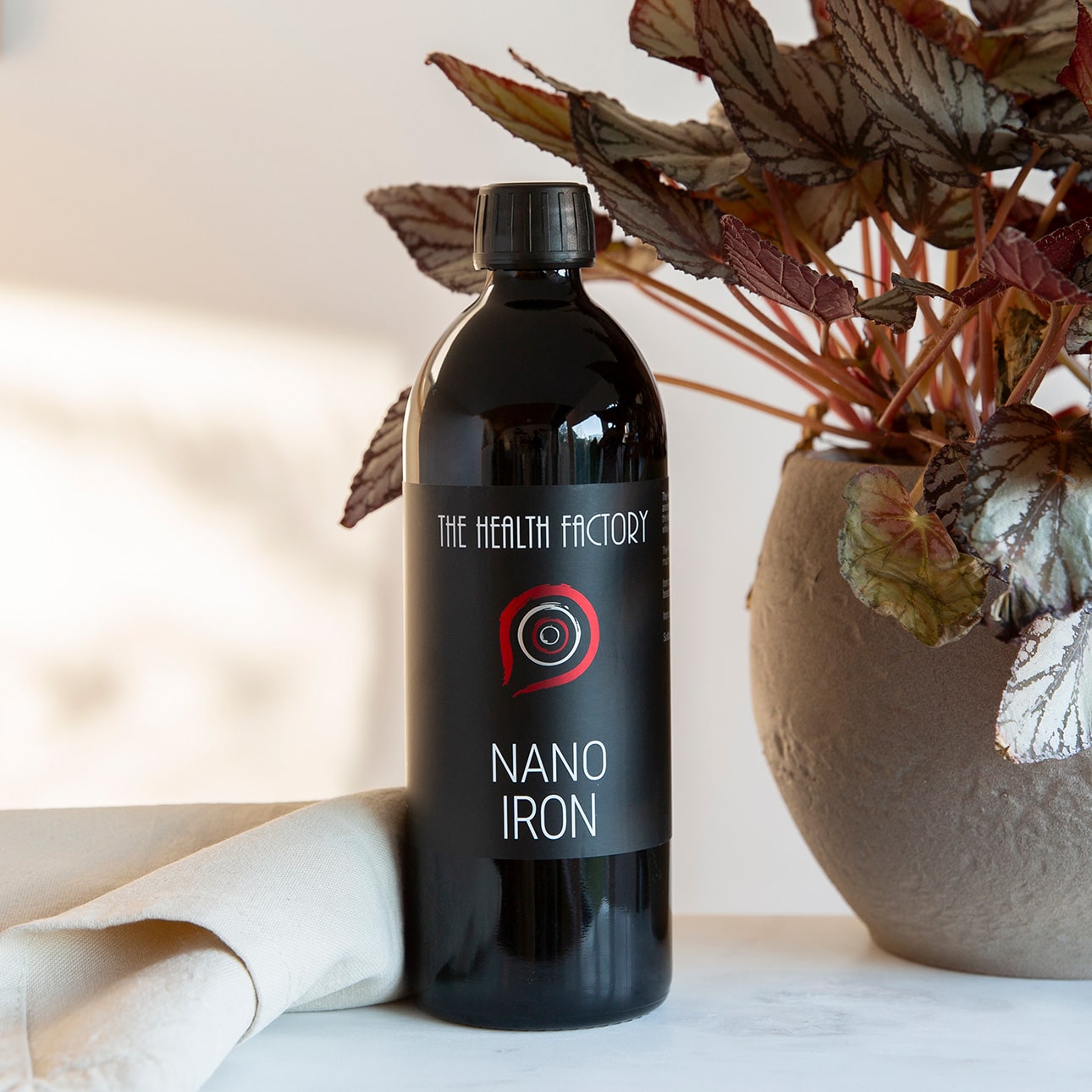 The Health Factory Nano Iron 500ml Lifestyle