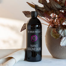 Load image into Gallery viewer, The Health Factory Nano Magnesium 500ml lifestyle

